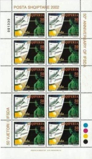 Colnect-1528-770-Man-and-Albanian-Europa-Stamp-of-1995.jpg