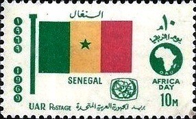 Colnect-1312-019-Flag-of-Senegal.jpg