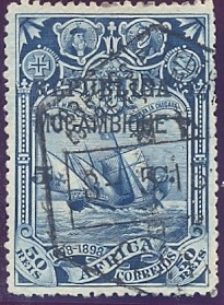 Colnect-2693-896-Fleet-of-Vasco-da-Gama-on-the-run---on-Africa-stamp.jpg