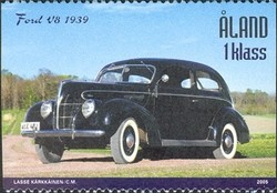 Colnect-439-554-Ford-V8-1939.jpg