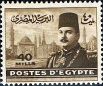 Colnect-1281-958-King-Farouk-in-front-of-Hussan-Mosque.jpg