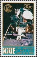 Colnect-5608-628-Lunar-module.jpg