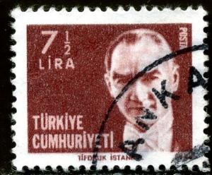 Colnect-1961-956-Ataturk.jpg