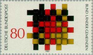 Colnect-153-366-Interwoven-National-Colours---Democracy.jpg