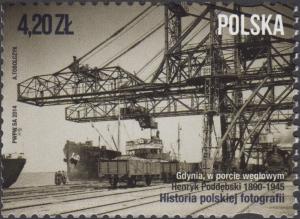 Colnect-3126-279-Gdynia-in-the-port-of-coal.jpg