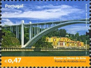 Colnect-586-369-Arrabida-Bridge-Oporto.jpg