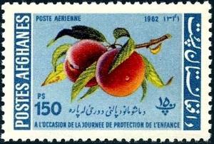 Colnect-5917-358-Peaches-Prunus-persica.jpg