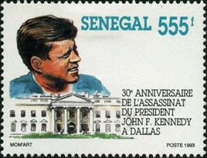 Colnect-2187-486-President-Kennedy-and-the-White-House.jpg