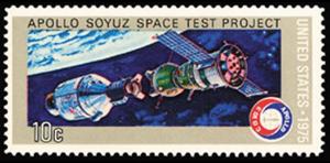 Colnect-4213-847-Apollo-Soyuz-before-Link-Up-Earth-and-Project-Emblem.jpg