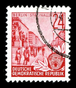 Stamps_GDR%2C_Fuenfjahrplan%2C_24_Pfennig%2C_Offsetdruck_1953%2C_1957.jpg