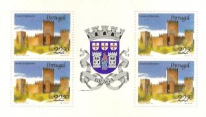 Colnect-1385-744-Castles-and-Coats-of-Portugal--Guimar-atilde-es-Castle.jpg