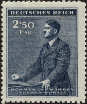 Colnect-617-290-Adolf-Hitler-at-the-lectern.jpg