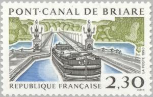 Colnect-145-948-Briare-Canal-Bridge.jpg