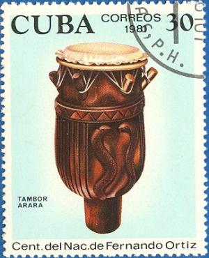 Colnect-666-504-African-drum--Arara-.jpg
