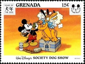 Colnect-2226-285-Walt-disney-Society-dog-showm-Mickey-and-Plutp.jpg