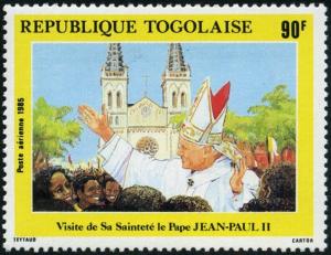 Colnect-3400-577-the-Pope-in-the-middle-of-the-crowd.jpg
