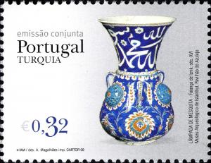 Colnect-596-612-Joint-Issue-Portugal-Turkey---Porcelain.jpg