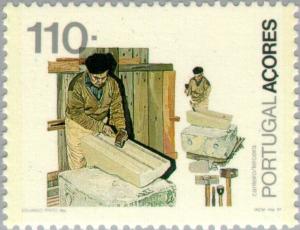 Colnect-186-693-Shaping-stones.jpg
