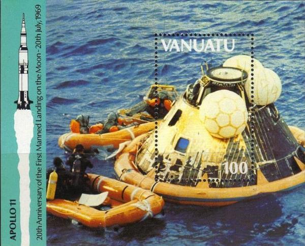 Colnect-1232-240-Apollo-17-Space-Capsule-in-the-Ocean.jpg