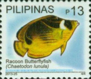 Colnect-2914-171-Raccoon-Butterflyfish-Chaetodon-lunula.jpg