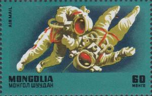 Colnect-902-254-Astronauts-in-space.jpg