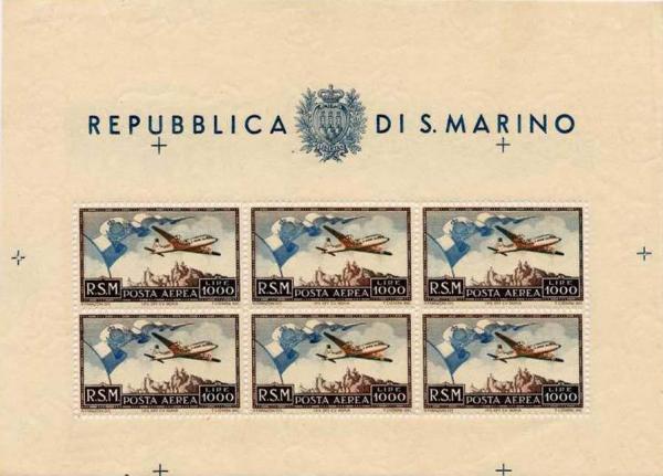 Colnect-586-562-Air-Mail---flag-and-airplane-over-San-Marino.jpg