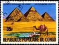 Colnect-2010-098-Les-pyramides-d%60Egypte.jpg