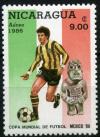 Colnect-1927-751-Soccer-players.jpg