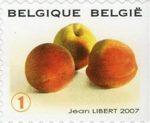 Colnect-4431-114-Fruit-Selfadhesive---Peach.jpg