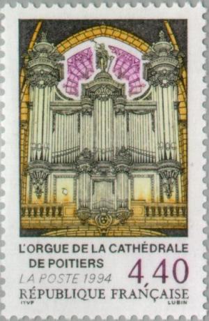 Colnect-146-269-the-organ-in-the-cathedral-of-Poitiers.jpg