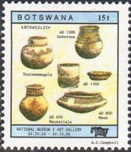 Colnect-3547-345-Pottery.jpg
