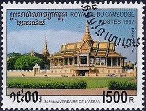Colnect-2656-367-Royal-Palace.jpg