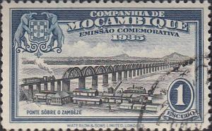 Colnect-3034-802-Bridge-Over-Zambesi-River.jpg