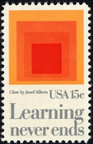 Colnect-4108-255-Learning-Never-Ends----quot-Glow-quot--by-Josef-Albers.jpg